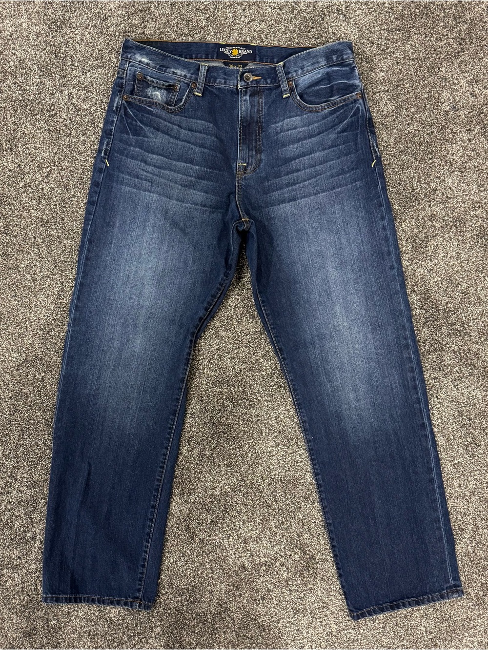 Lucky Brand Jeans Men 36x32 Blue 329 Classic Straight Distressed Dark Wash Denim